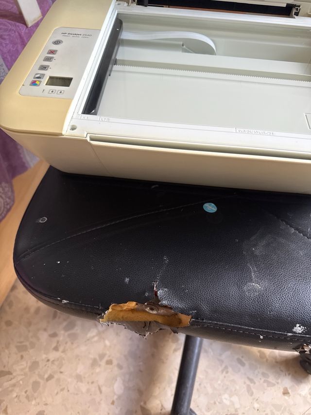 Impresora HP Multifunción Beige