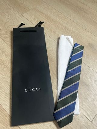 Corbata Gucci hombre verde y azul