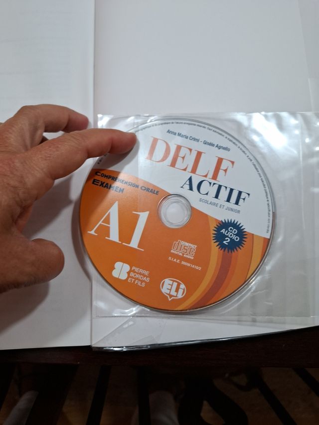 DELF Actif A1 - Libro Francés