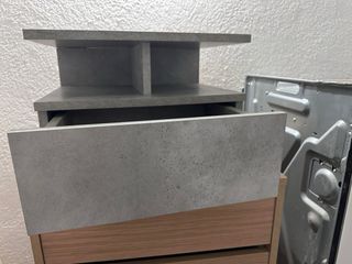 Mesita de noche efecto hormigón