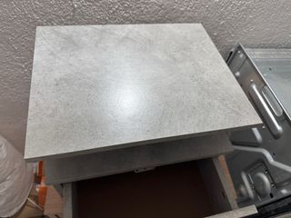 Mesita de noche efecto hormigón