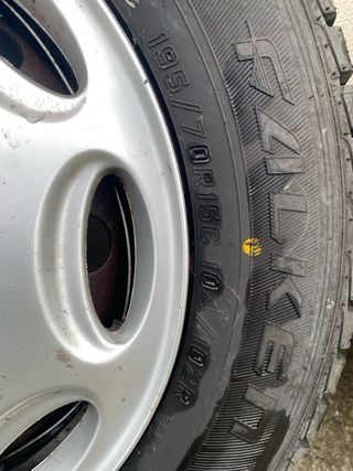 Juego de 4 llantas Mercedes