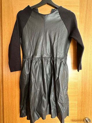 Vestido negro manga larga efecto piel