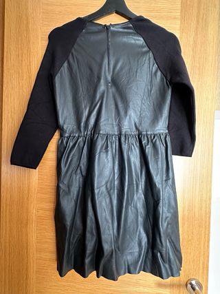 Vestido negro manga larga efecto piel