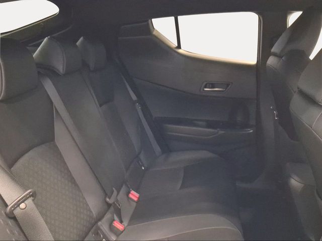 Toyota C-HR 2.0 180H Advance