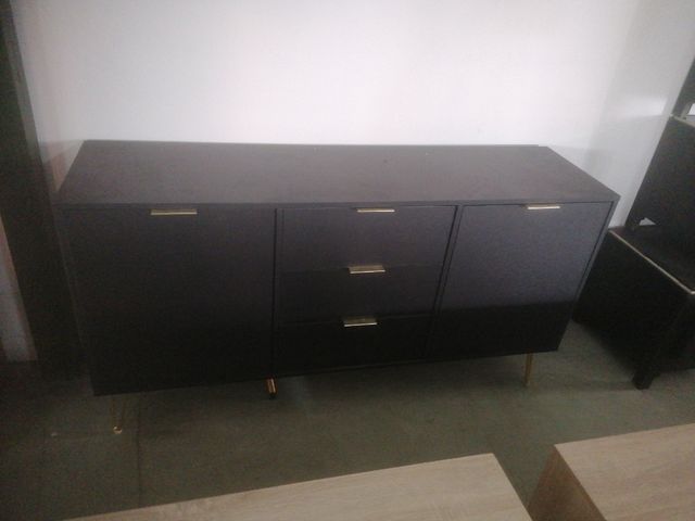 Aparador Negro y Dorado