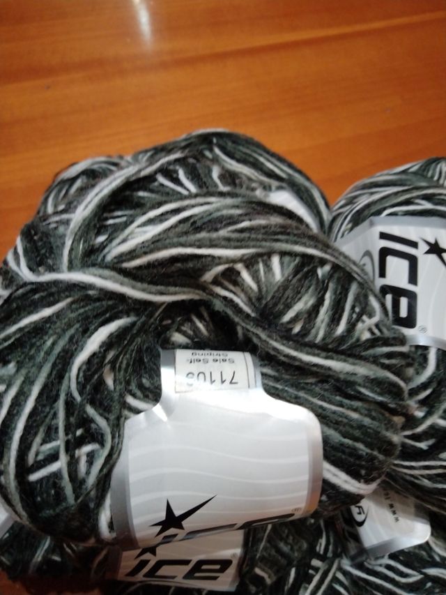 Filato invernale ICE Yarns