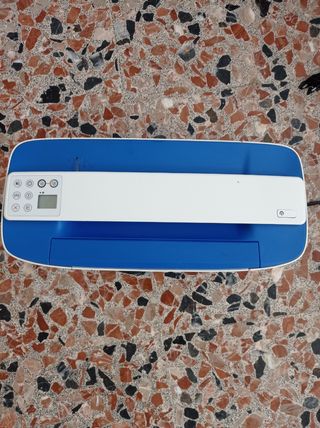Impresora HP Azul y Blanca