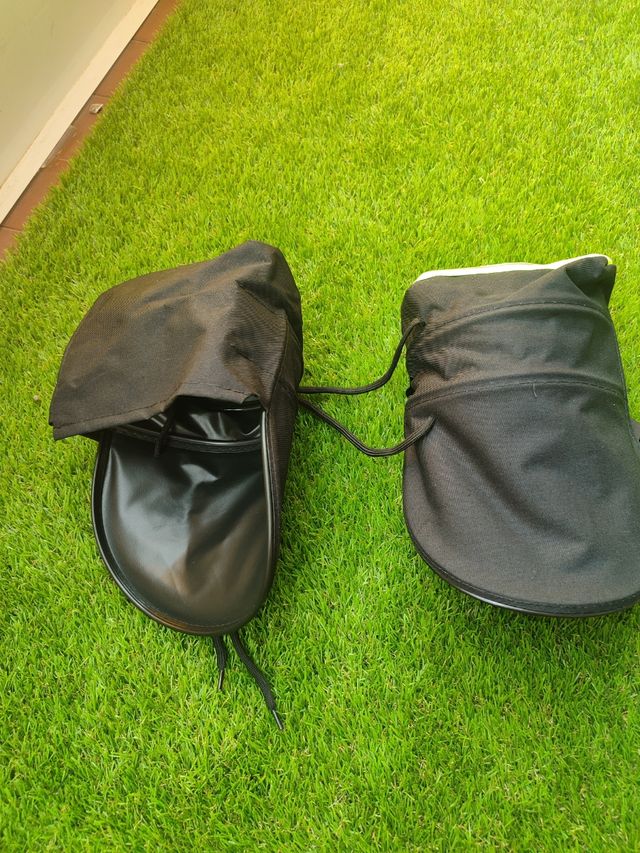 Manoplas para manillar de moto/scooter