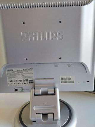 Monitor LCD Philips 150B Plata