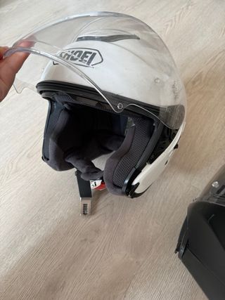 Casco de Moto Shoei y 130R