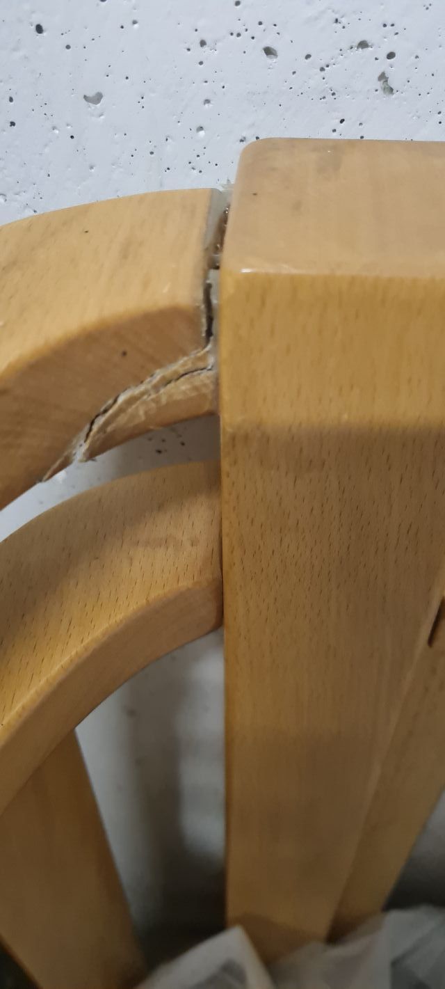 Lettino Foppa Pedretti in legno usato