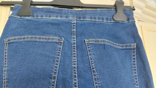 Pantalón vaquero flare Zara talla 40
