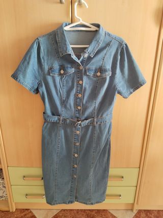 Vestido vaquero con cinturón