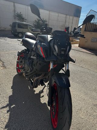 Yamaha MT07