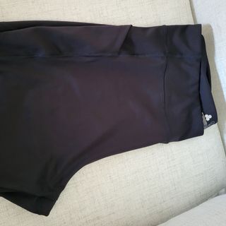 Pantalón deportivo bolsillos laterales sin estrena