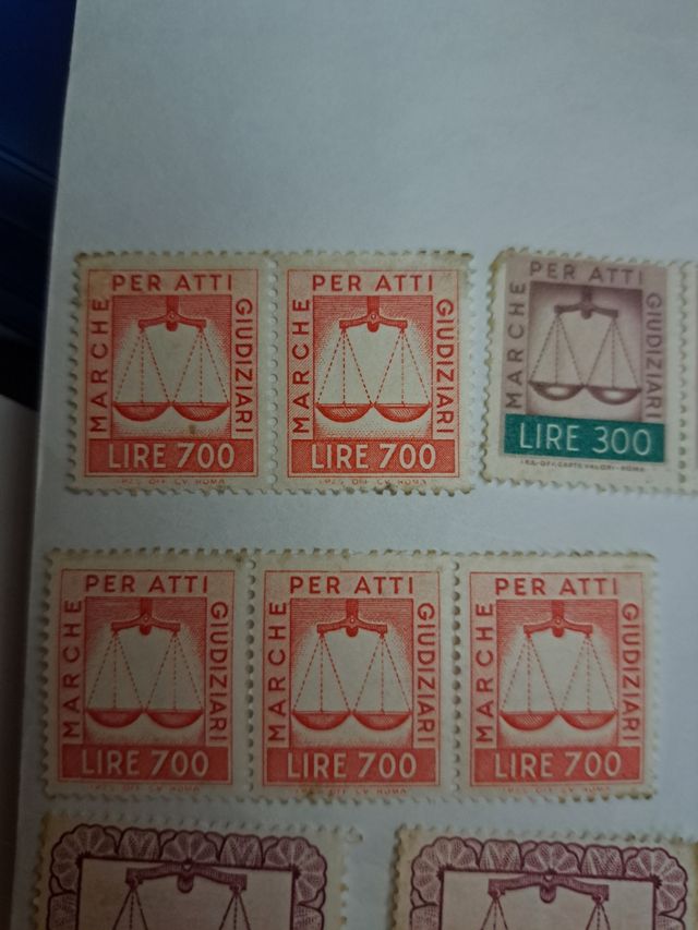 Marche Giudiziarie L. 700, 300, 2000, 3000