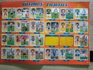 Álbum Liga BBVA 2009-2010 Colecciones Este