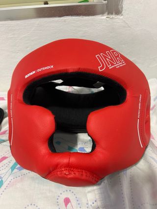 Kit Boxeo MMA Casco Guantes y Pantalón Corto Rojo