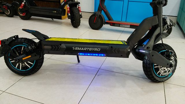 Patinete Eléctrico SmartGyro Crossover Dual Max 2