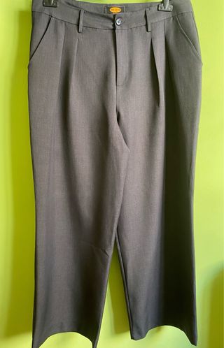Pantalón ancho gris Urban Outfitters
