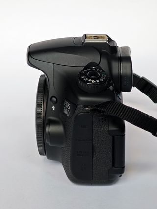 Cuerpo Cámara Reflex Canon EOS 60D