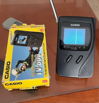 TV Casio TV-600 Portátil Retro
