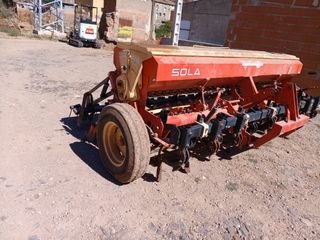 Sembradora Sola Eurosem 888