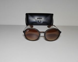 Ray-Ban RB 4222 Marrón