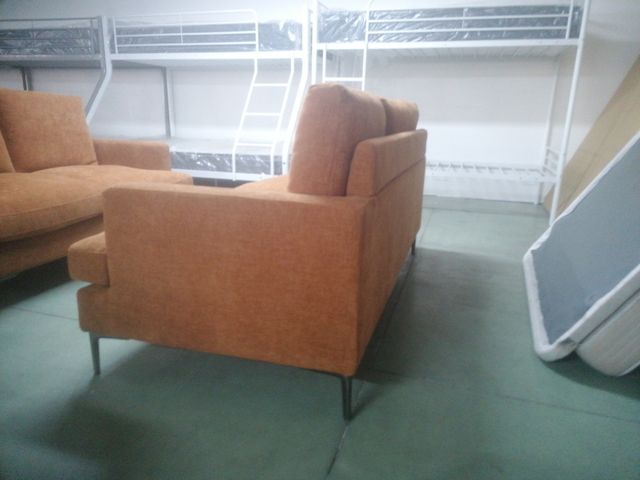 Sofá de 3 plazas en tela naranja