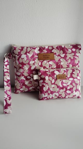 Cartera y monedero floral