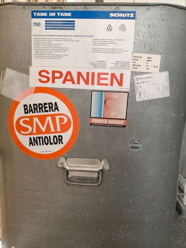 Depósito gasoil 700L SCHUTZ
