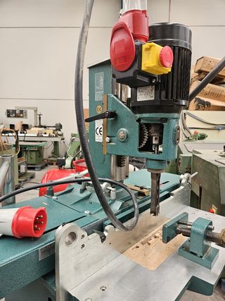 MAQUINARIA CARPINTERIA