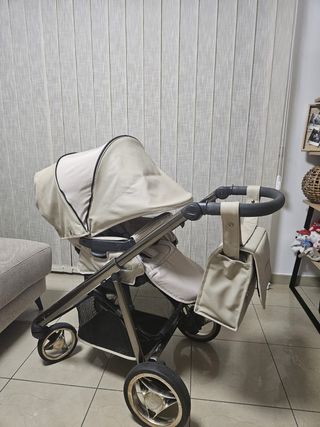 Cochecito Bebecar de 3 piezas.
