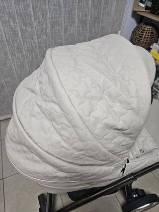 Cochecito Bebecar de 3 piezas.