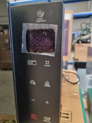 Microondas LG MH6535GIB con grill