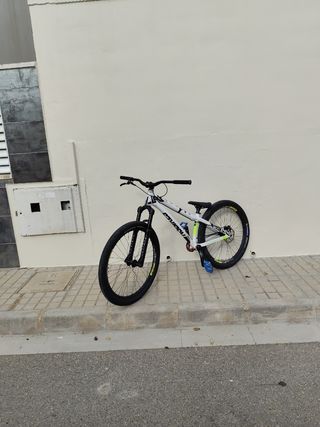 NO NEGOCIABLE NS Bikes Liar Dirt Jump/Pumptrack 
