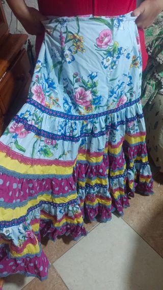 Traje de flamenca con volantes,echos por modista 