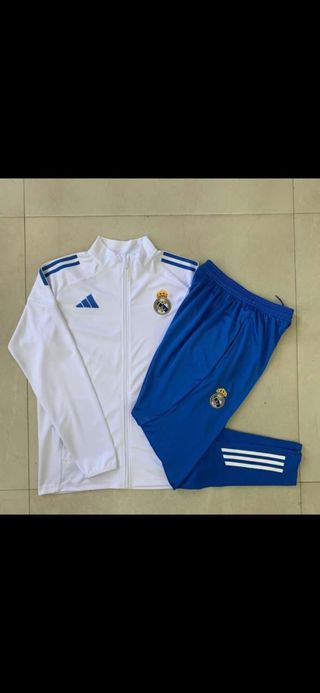 Tute sportive per qualsiasi squadra per bambini e adulti