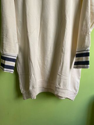 Jersey largo beige con rayas