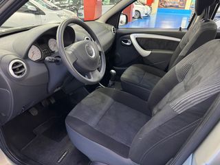 Dacia Sandero 2009