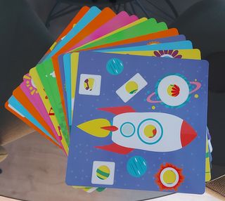 Pack 2 juegos: uno de formas y otro de colores