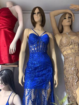 Vestido de fiesta azul y dorado