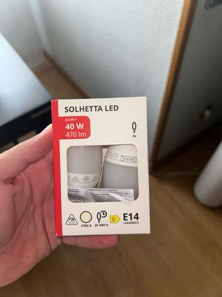 Lámpara de pie IKEA blanca