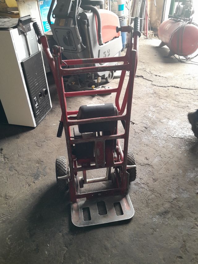 Carretilla eléctrica sube escaleras