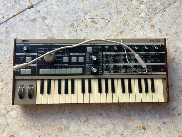 MicroKorg Sintetizador Vocoder