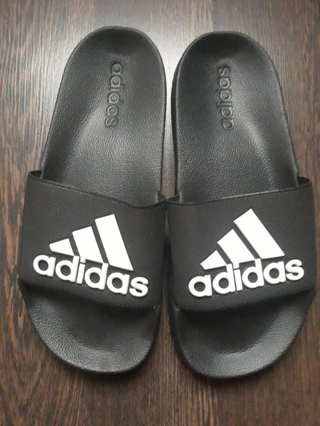 Chancletas Adidas Negras