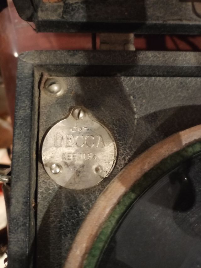 Gramófono Portátil Decca Negro