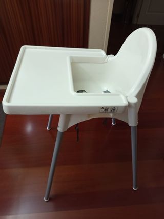 Trona infantil blanca