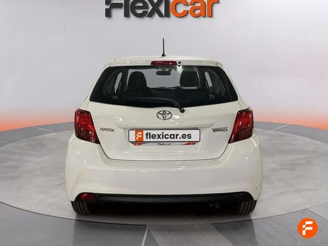 Toyota Yaris 100 Active